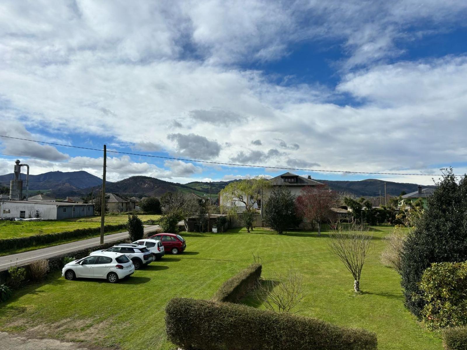 ホテル Luarca Zabala Almuña エクステリア 写真